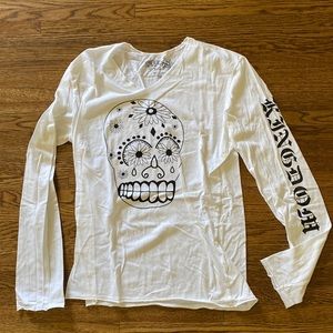 Skull floral shirt, size M